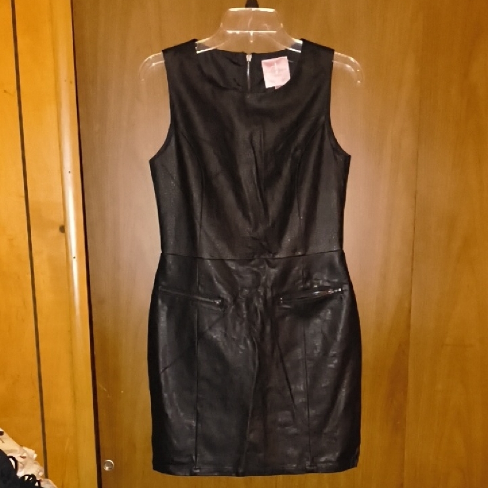 ROMEO & JULIET Black Sleeveless Faux Leather Dress Size Small